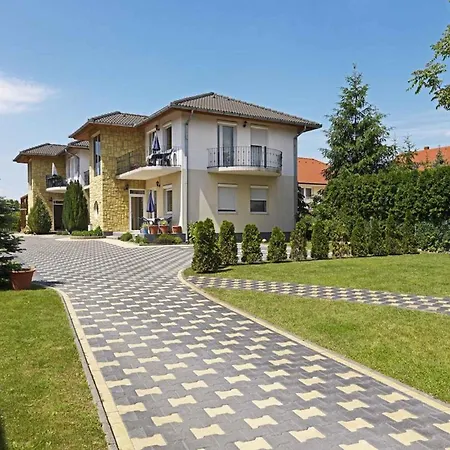 In 19127 Apartament *